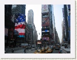 Broadway NYC * 2592 x 1944 * (1.38MB)